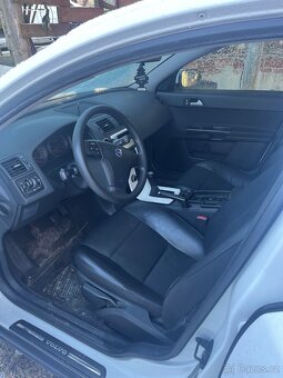 Volvo V50 - 3