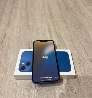 Apple iPhone 13, 128 GB modrý - 3
