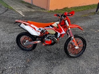 KTM exc 350 six days - 3