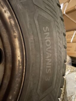 Prodám zimní pneu s diskama na Renault Master - 3