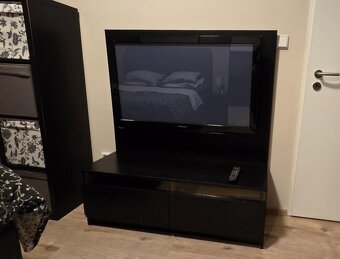 Tv Panasonic TX-P42C3E včetně tv stolku Ikea - 3