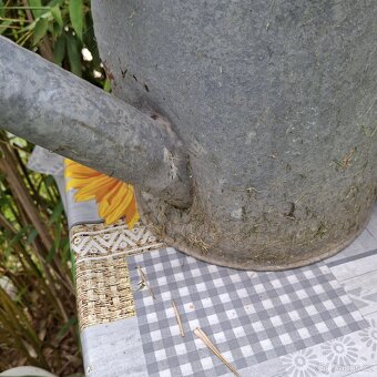 Tři staré pozinkované plechové konve - 3