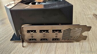 GIGABYTE AORUS GeForce RTX 3080 XTREME 10G - 3