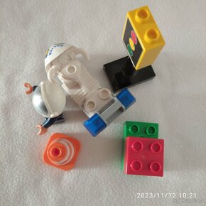 Lego duplo 5679 policejní motorka - 3