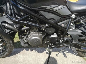 Benelli 752S, najeto 475km Zánovní motocykl. - 3