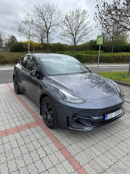 Tesla Y 09/2022 LR AWD 69373km - 3
