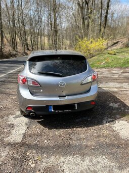 Mazda 3 - 3