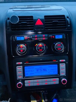 Vw touran 2.0 tdi 103kw - 3