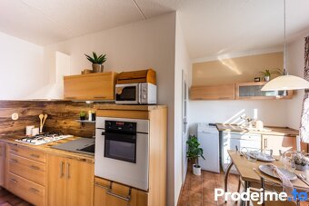 Prodej bytu 3+1, 77 m2 - Znojmo, Přímětice, ev.č. 100026 - 3