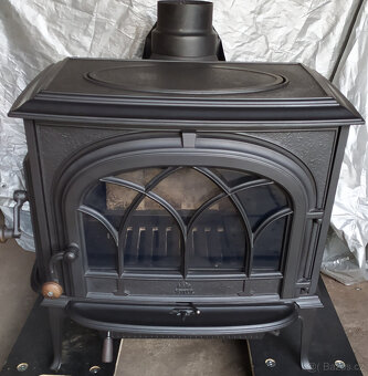 Prodám litinová Jotul F500 - 3