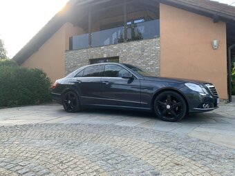 Mercedes-Benz E 300 CDI - 3