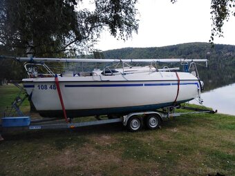 Plachetnice Viko 25 , - 3