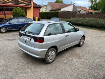 Seat ibiza - 3