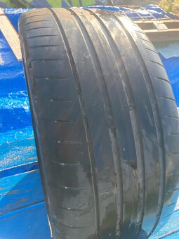 Pneu GoodYear Eagle F1 245/40 R18 - 3