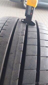 Prodám 2 x letní pneu Goodyear 235/35/19 - 3