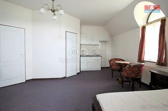 Pronájem bytu 1+kk, 25 m², Trutnov, ul. Polská - 3