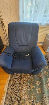 Polohovací elektrické křeslo - 3