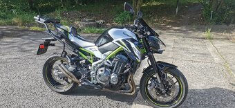 Kawasaki Z900 - 3