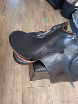Prodám všestranné sedlo Passier Young Eventer 16" - 3