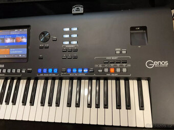 YAMAHA Genos lehce používané, doprava zdarma v originálním b - 3
