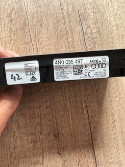Bezdrátová OEM indukční (Qi) nabíječka Audi - 3