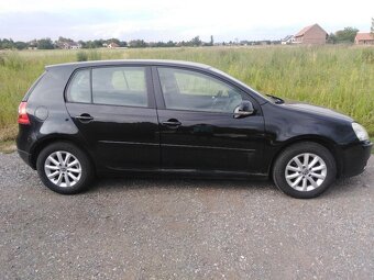 VW GOLF 1.6i BENZIN 75 KW KLASIKA ZA 59000 KČ - 3