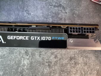 EVGA GeForce GTX 1070 8GB FTW2 - 3