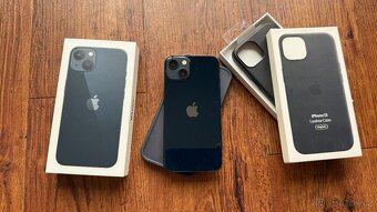 iPhone 13 Midnight blue 128GB - perfektní stav - 3