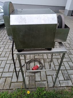 Bruska na nože - 3