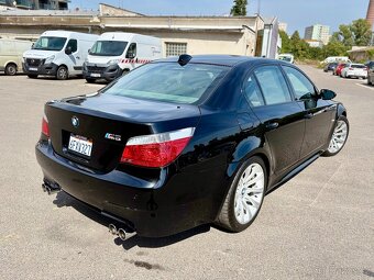 2006 BMW M5 | V10 | SMG - 3