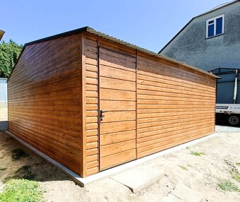 Plechová garáž 6m x 6m, sedlová střecha, 2x vrata dveře - 3