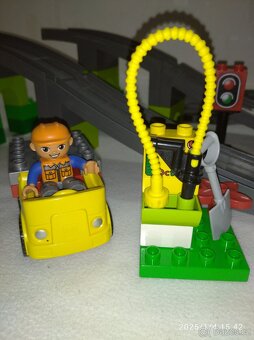 Lego duplo 10875 Nákladní vlak, vláček - 3