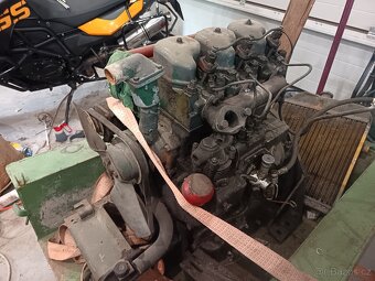 Motor zetor 3011 - 3