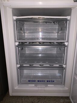 Lednice WHIRLPOOL ARC5753 - 3