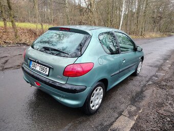 Peugeot 206 - 3