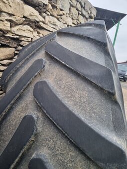 Pneu 650/85 R38 600/70 R30 - 3