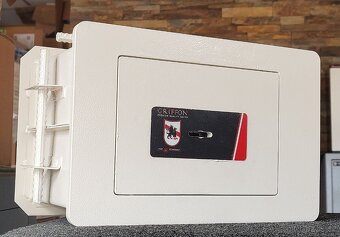Stěnový sejf - trezor / nepožitý k zazdění - 3