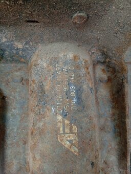 Držák rezervy Sharan,Galaxy,Alhambra - 3