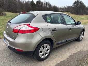 Renault megane 1.5dci,63kw,mod.2011,naj:73tkm - 3