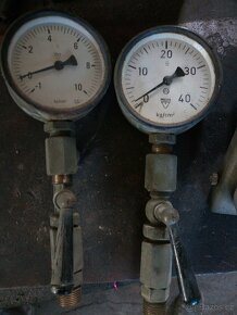 Palivoměr otáčkoměr tlakoměr - 3