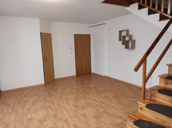 Prodej RD o 2 bytových jednotkach - 3