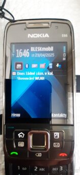 Nokia E66 - 3
