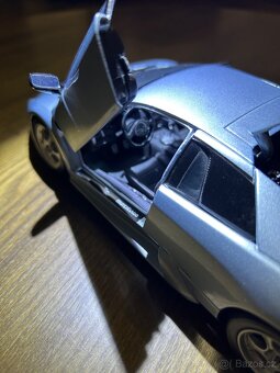 Lamborghini Murcielago 1:18 Maisto - 3
