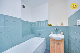 Prodej světlého bytu 3+kk (65 m²) s komorou a 2 skle, 131709 - 3