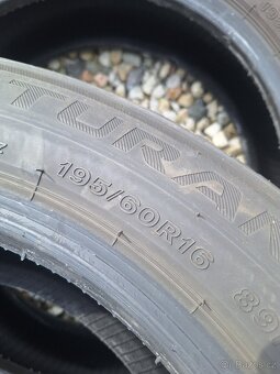 Pneu Bridgestone Turanza 195/60/16 - 3