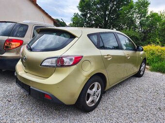 Mazda 3 - 3