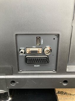 Hyundai televize/monitor - 3