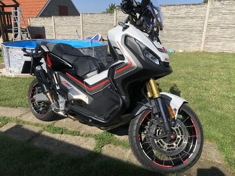 Honda x-adv 750 - 3