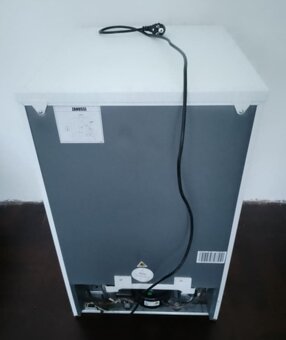 Prodám malou lednici - 3