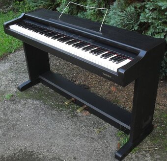 Digitální piano Technics PX201 - 3